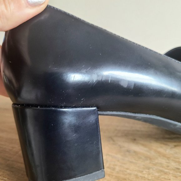 Clarks Artisan navy blue loafers  with tassels . - Picture 14 of 15